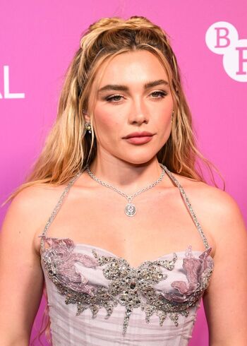 Florence pugh  page leaked private photo uncensored HD quality