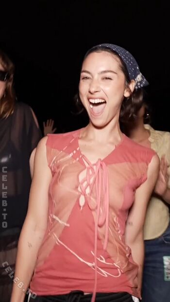 Gracie abrams page leaked private photo uncensored HD quality