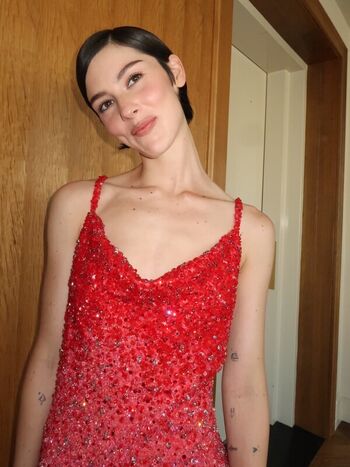 Gracie abrams leaked private photo uncensored HD quality