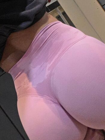 Gym booty bubble butts leaked private photo uncensored HD quality