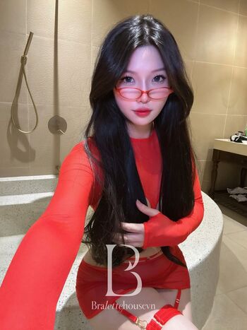 Ha my duyen page leaked private photo uncensored HD quality