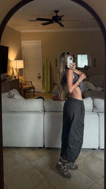 Hadelinemope  page leaked private photo uncensored HD quality