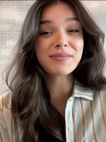Hailee steinfeld  page leaked private photo uncensored HD quality