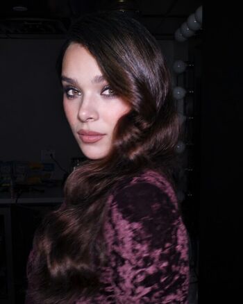 Hailee steinfeld leaked private photo uncensored HD quality