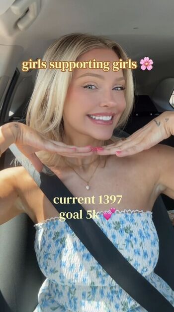Hailey malles page leaked private photo uncensored HD quality