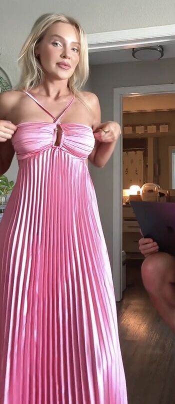 Hailey malles leaked private photo uncensored HD quality