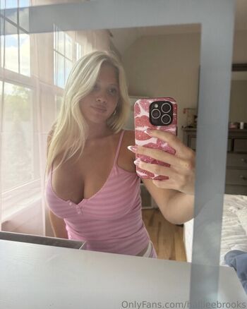 Hallieebrooks leaked private photo uncensored HD quality