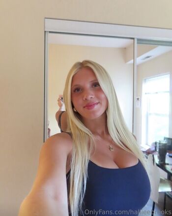 Hallieebrooks leaked private photo uncensored HD quality
