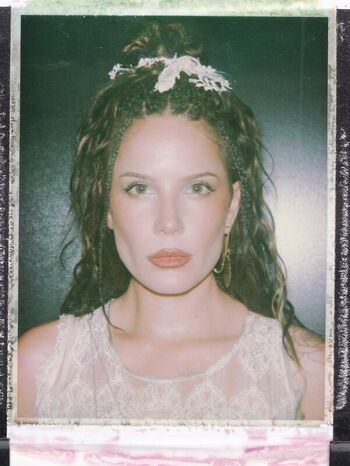 Halsey page leaked private photo uncensored HD quality