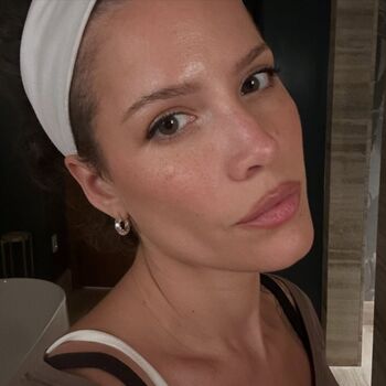 Halsey page leaked private photo uncensored HD quality