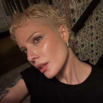 Halsey page leaked private photo uncensored HD quality
