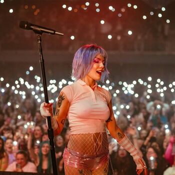 Halsey page leaked private photo uncensored HD quality