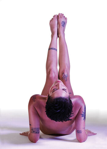Halsey page leaked private photo uncensored HD quality