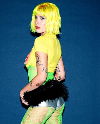 Halsey page leaked private photo uncensored HD quality