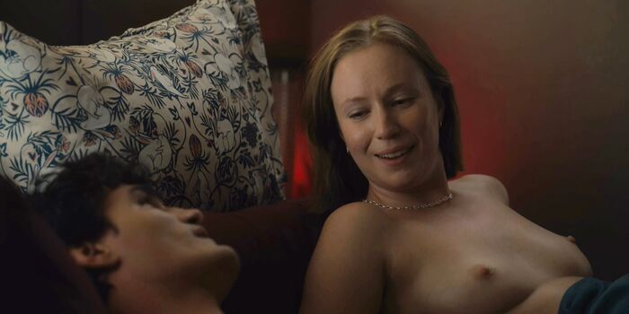 Hannah einbinder page leaked private photo uncensored HD quality