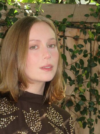 Hannah einbinder page leaked private photo uncensored HD quality