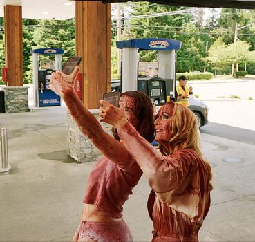 Hannah einbinder leaked private photo uncensored HD quality