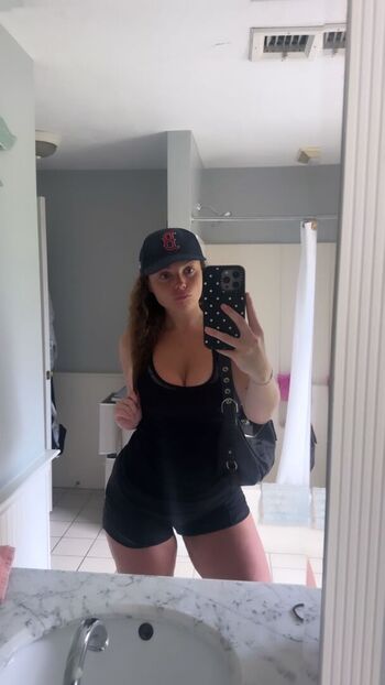 Hannahblanco leaked private photo uncensored HD quality
