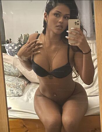 Hashini guruge leaked private photo uncensored HD quality