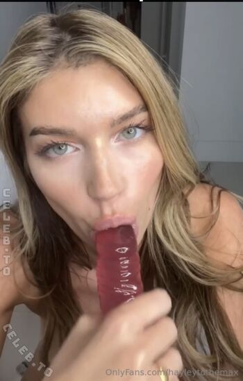 Hayley maxfield  page leaked private photo uncensored HD quality