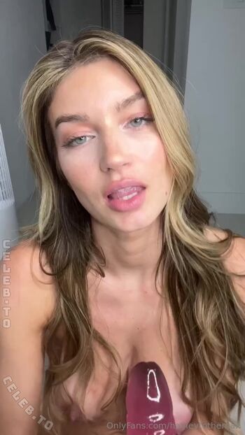 Hayley maxfield  page leaked private photo uncensored HD quality