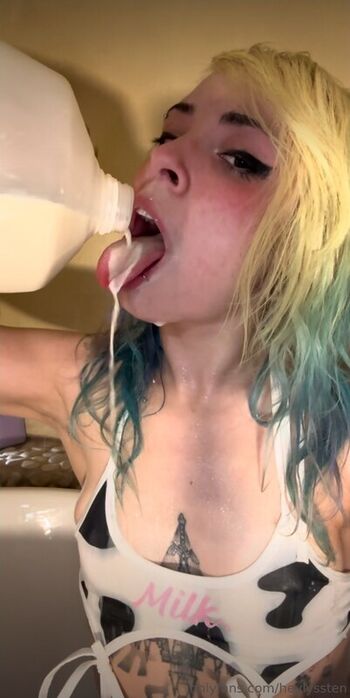 Heylyssten  page leaked private photo uncensored HD quality