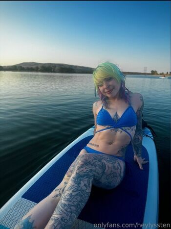 Heylyssten  page leaked private photo uncensored HD quality
