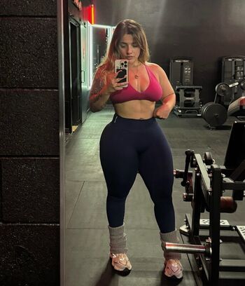 Heymarianacamps leaked private photo uncensored HD quality