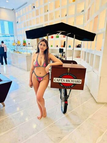 Hira balc leaked private photo uncensored HD quality