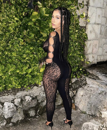 Honey isabel leaked private photo uncensored HD quality