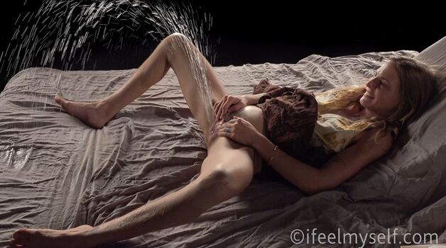 Ifeelmyself  page leaked private photo uncensored HD quality