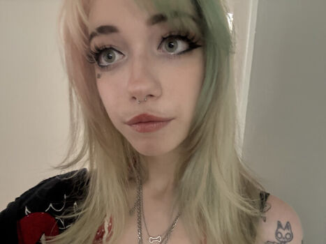 Iluvmeww page leaked private photo uncensored HD quality