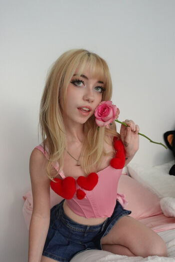 Iluvmeww page leaked private photo uncensored HD quality
