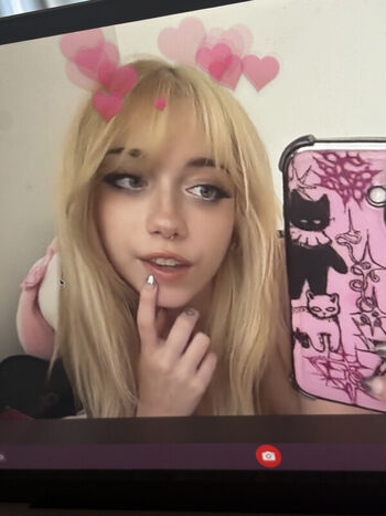 Iluvmeww page leaked private photo uncensored HD quality