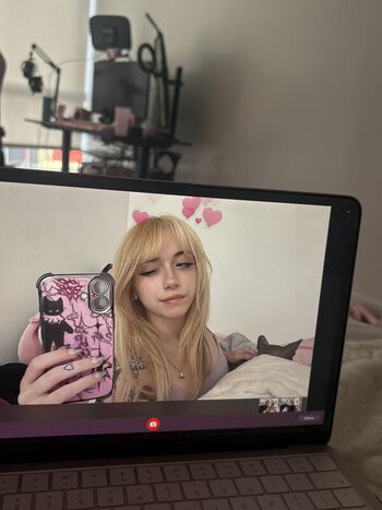 Iluvmeww page leaked private photo uncensored HD quality