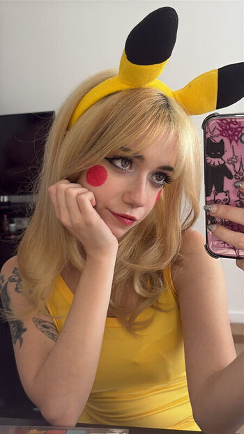 Iluvmeww page leaked private photo uncensored HD quality
