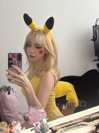 Iluvmeww page leaked private photo uncensored HD quality