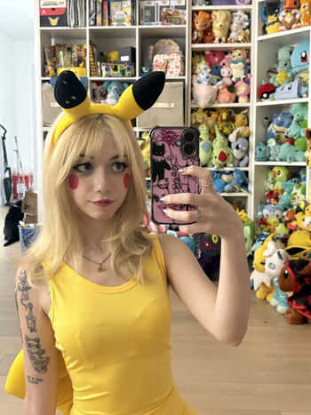 Iluvmeww page leaked private photo uncensored HD quality
