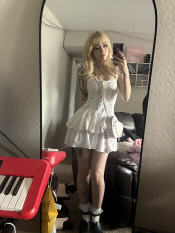 Iluvmeww page leaked private photo uncensored HD quality