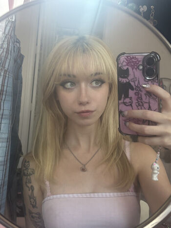 Iluvmeww page leaked private photo uncensored HD quality