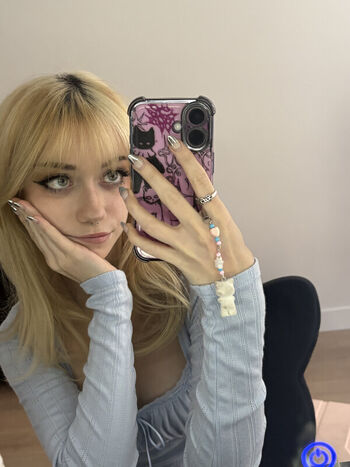 Iluvmeww page leaked private photo uncensored HD quality