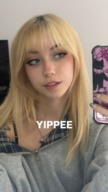 Iluvmeww page leaked private photo uncensored HD quality