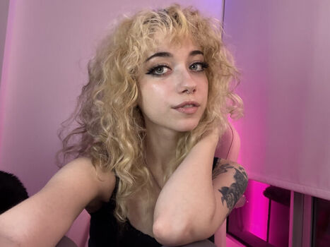 Iluvmeww page leaked private photo uncensored HD quality