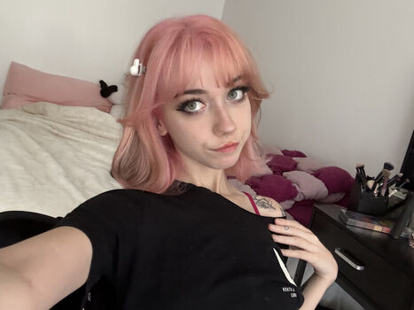 Iluvmeww page leaked private photo uncensored HD quality