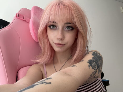 Iluvmeww page leaked private photo uncensored HD quality