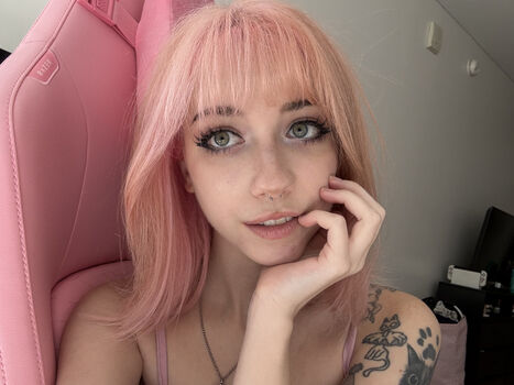 Iluvmeww page leaked private photo uncensored HD quality