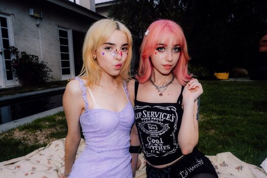 Iluvmeww page leaked private photo uncensored HD quality