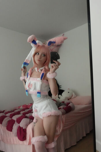 Iluvmeww page leaked private photo uncensored HD quality
