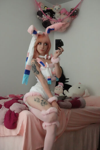 Iluvmeww page leaked private photo uncensored HD quality