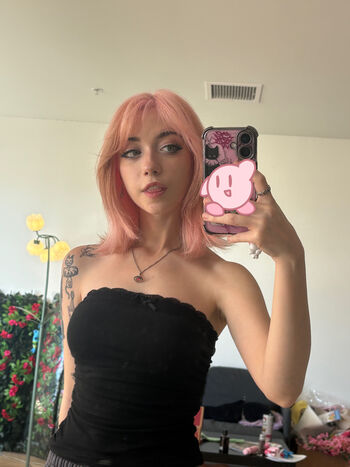 Iluvmeww page leaked private photo uncensored HD quality